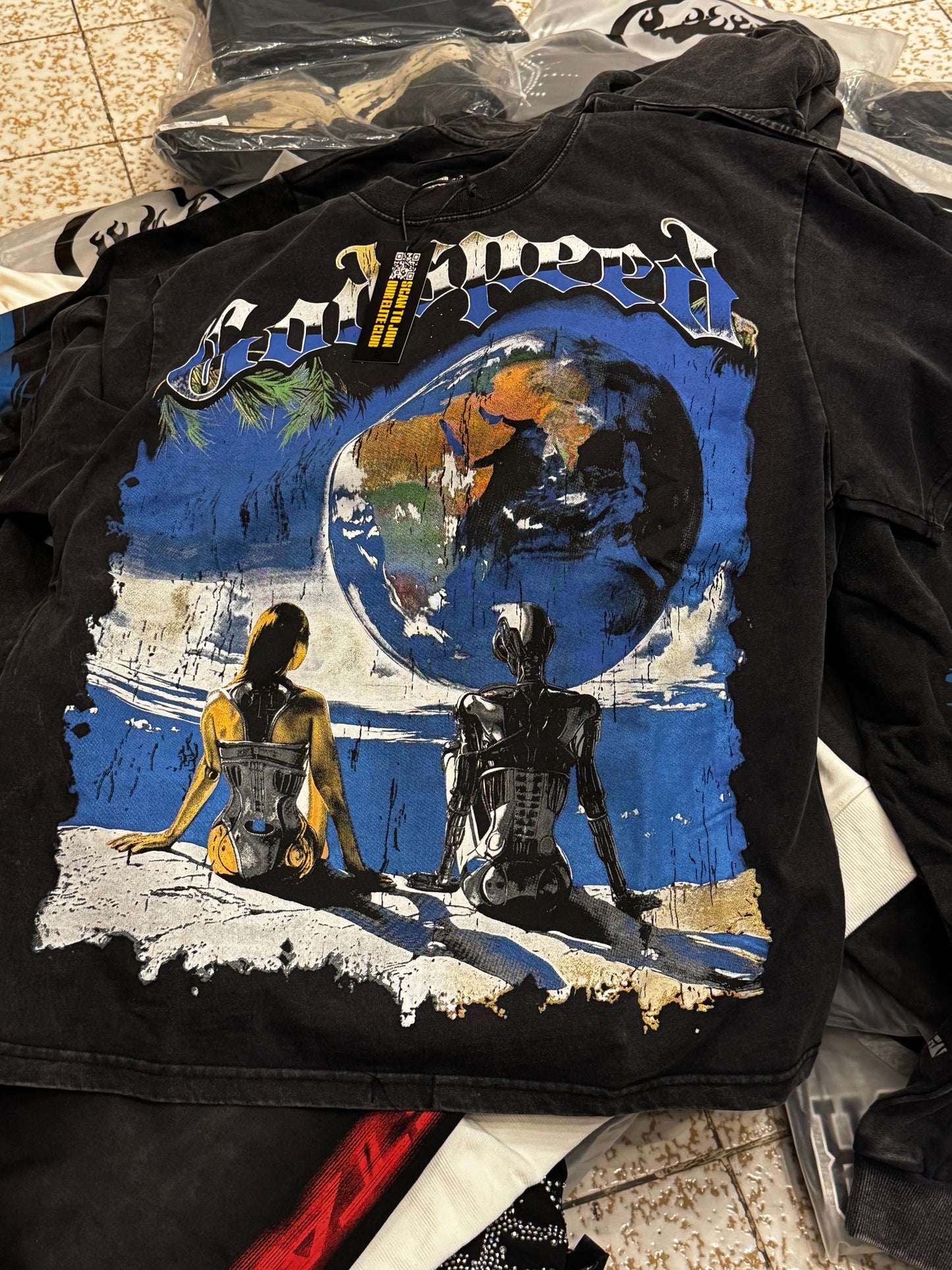 Playera Godspeed World