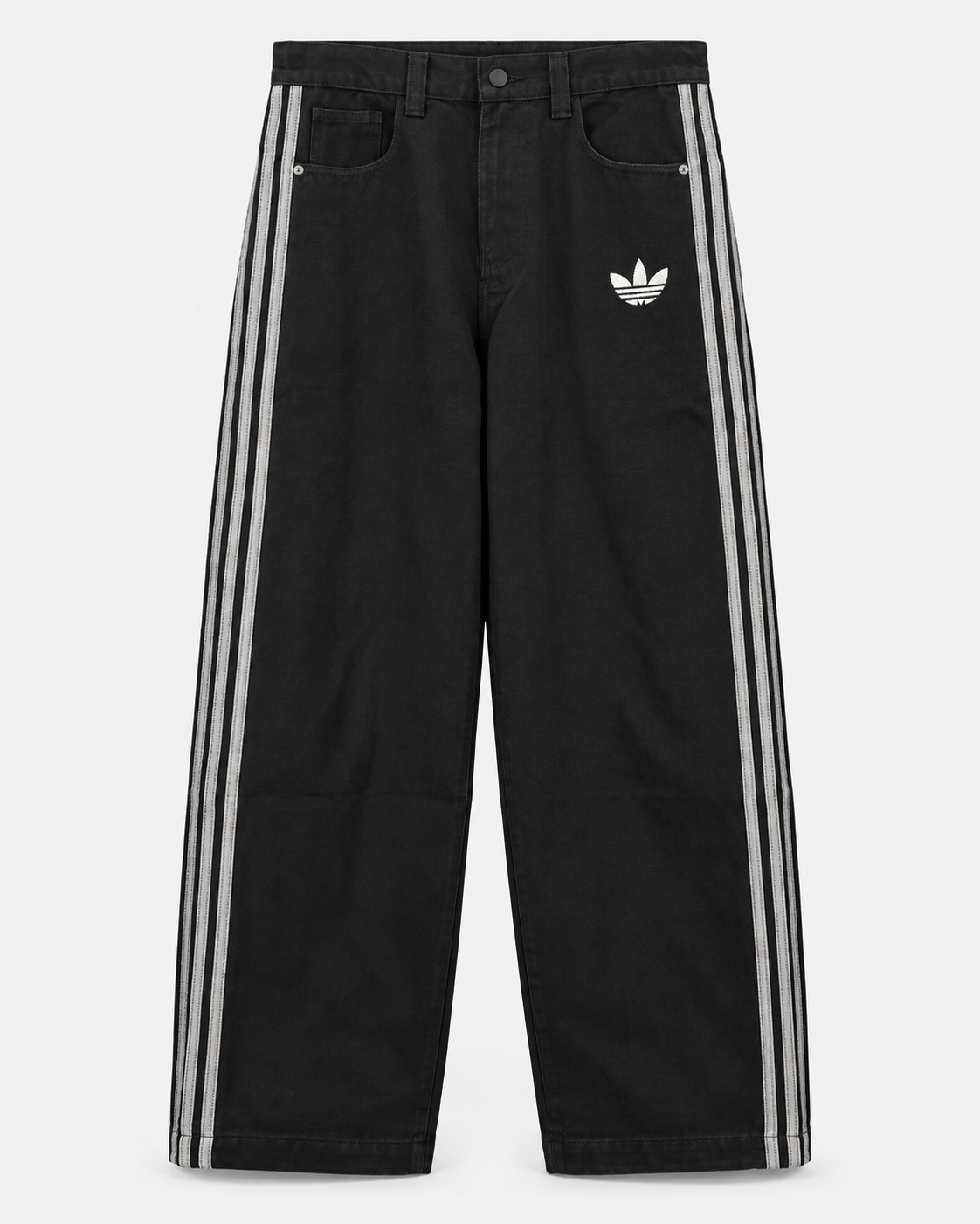 Pantalón Adidas - vista frontal sobre fondo neutro