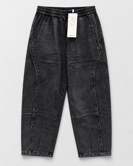 Pants baggy negro lavado de cintura elastica y costuras curvas